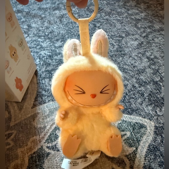Pop Mart Plush Toy - Picture 1 of 8